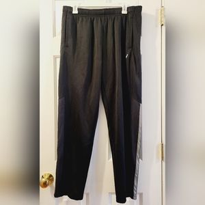 Athletic pants